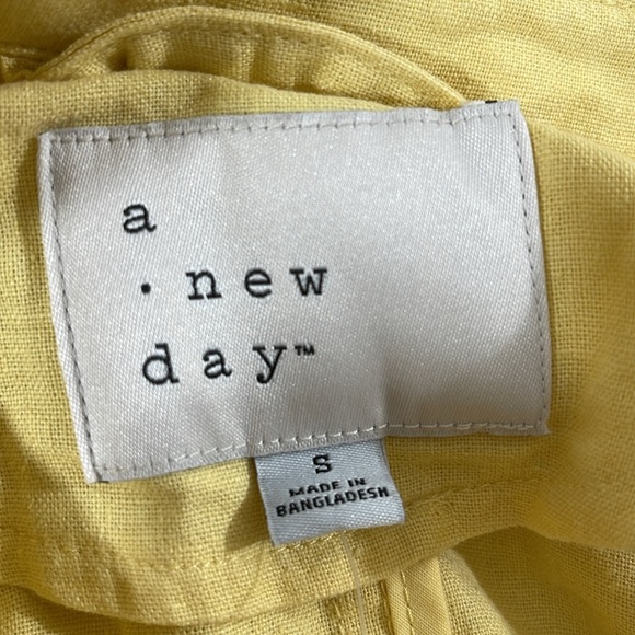 A New Day Women's Button Up Linen Trench Coat Jacket Yellow Linen/Rayon Pockets - Picture 8 of 14